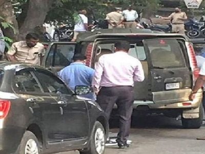 अँटिलिया केस | NIA’ कडून मुकेश अंबानींच्या घराबाहेरील सुरक्षारक्षकांची चौकशी