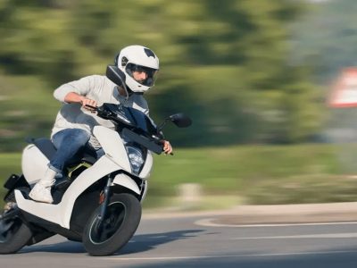 Ather E Scooter | यंदाची दिवाळी एथर EV स्कूटरने खास बनवा, फीचर्स ऐकून चकित व्हाल आणि लगेच खरेदी करा – Marathi News