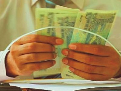 Bank FD Vs Bank Share | होय! या सरकारी बँकेचा शेअर फक्त 33 रुपयांना आहे, 6 महिन्यांत 200% परतावा, खरेदी करणार?