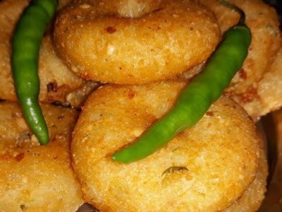 Special Recipe | उपवासाला चटपटीत भगरीचे वडे नक्की बनवा