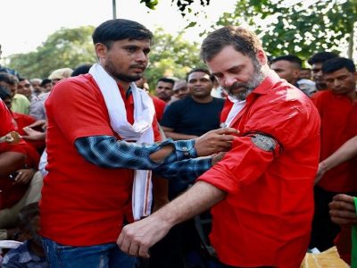 Brand Rahul Gandhi | भारत जोडो यात्रा सुरूच, राहुल गांधी थेट रेल्वे स्थानकावर कुलीच्या पोशाखात, कुली आणि रिक्षाचालकांची भेट घेतली