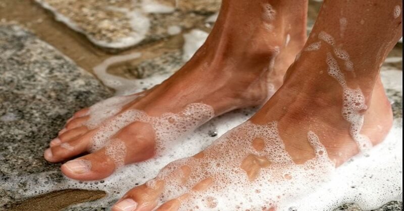 home remedies for bad smell of feet