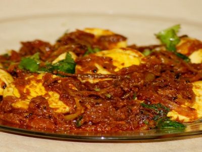 Special Recipe | घरच्याघरी बनवा झणझणीत एग्ग रोस्ट – पहा रेसिपी