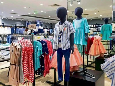 GST on Apparel Textiles and Footwear | महाग इंधन नंतर कपडे, फुटवियर खरेदी करणे महाग होणार