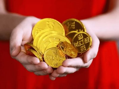 Gold Coin Price | सोन्याचे दागिने खरेदी करण्यापेक्षा गोल्ड कॉइन खरेदी करा, जाणून घ्या फायदे Gold Coin Price | सोन्याचे दागिने खरेदी करण्यापेक्षा गोल्ड कॉइन खरेदी करा, जाणून घ्या फायदे