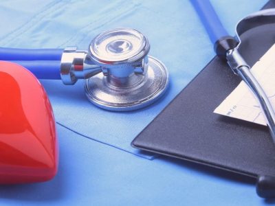Health Insurance | लाइफ इन्शुरन्स पॉलिसी घेताना तुम्हीही या चुका केल्या आहेत का? | हे वाचा आणि योग्य निर्णय घ्या