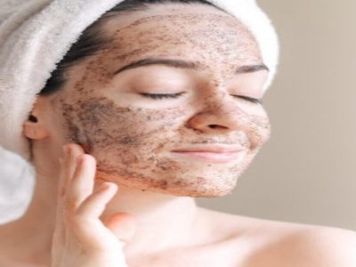 Homemade Scrub For Face | साखरेने चेहरा होईल चमकदार व निरोगी, घरीच करा शुगर स्क्रब, या टिप्स फॉलो करा
