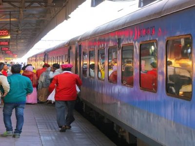 IRCTC Railway Ticket Booking | रेल्वे तिकीट बुकिंगचा फॉर्म विसरा, आता ‘व्हॉइस कॉल’ने रेल्वे तिकिटे बुक करा