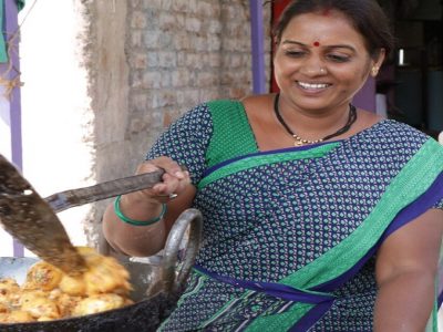 Inflation Effect | खाद्यतेल प्रचंड महागले | किचनचे बजेट पूर्णपणे बिघडणार | छोटे व्यावसायिकही हैराण