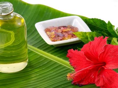 Health first: केसांना नैसर्गिकरित्या रंग देण्यासाठी जास्वंद फुलाचा वापर करा । नक्की वाचा