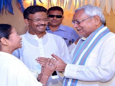 मुख्यमंत्री ममता बॅनर्जी सुद्धा नितीश कुमार यांच्यासोबत एकत्र येणार, भाजपचे धाबे दणाणले, बैठकांचा सपाटा