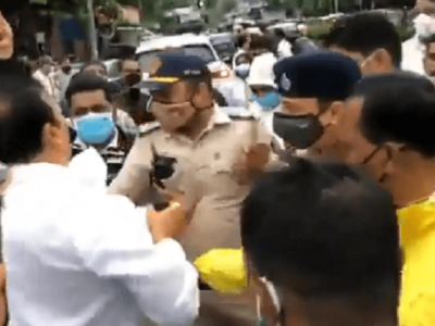 VIDEO | पोलिसाशी हुज्जत आणि पोलीस कॉन्स्टेबलला धक्का | भाई जगताप यांची व्हिडीओ व्हायरल