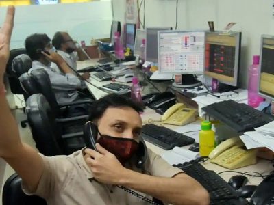 Multibagger Stock Tips | या कंपनीच्या शेअरवर 1 वर्षात 425% रिटर्न | 1 लाखाचे 5.25 झाले | गुंतवणुकीचा विचार करा