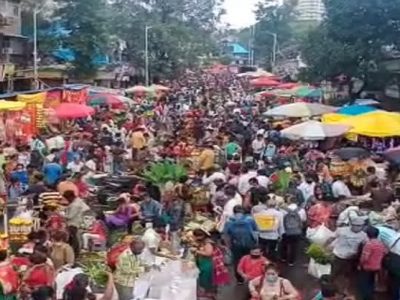 गणेशोत्सवाच्या निमित्ताने मुंबईतील दादर मार्केटमध्ये खरेदीसाठी तूफान गर्दी