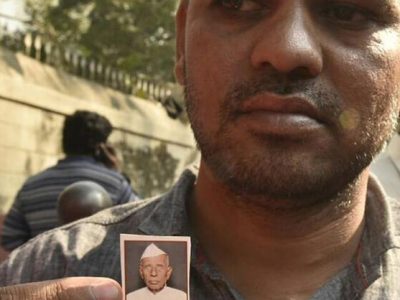 Give Dharma Patil the status of a martyr land farmer Narendra Patil