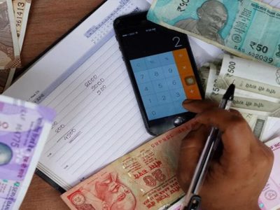 New Tax Slab Vs Old Tax Slab | जुन्या आणि नवीन स्लॅबमध्ये काय फरक? किती उत्पन्नावर किती टॅक्स ऍप्लिकेबल पहा