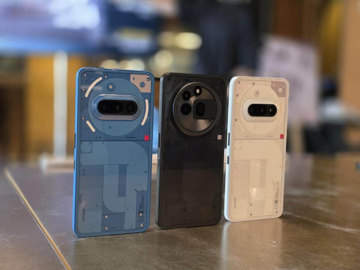 Nothing Phone 3 | नथिंग Phone 3 बरोबरच Nothing Headphone 1 लाँच होणार, AirPods Max देणार टक्कर Nothing Phone 3 | नथिंग Phone 3 बरोबरच Nothing Headphone 1 लाँच होणार, AirPods Max देणार टक्कर