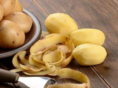Health first | बटाट्याची साल न फेकता तिचा योग्य वापर करा  । सविस्तर वाचा