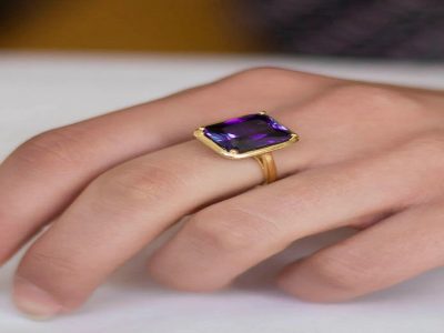 Purple Gem Stone | हा पर्पल स्टोन तुमची सर्व खोळंबलेली कामं मार्गी लावेल, ज्योतिषशास्त्रानुसार मोठे फायदे जाणून घ्या