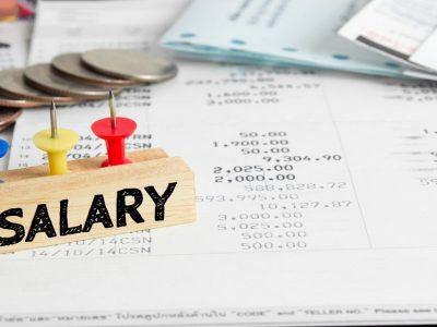 TDS on Salary | पगारदारांनो! नवीन आणि जुन्या टॅक्स प्रणालीअंतर्गत अधिक टॅक्स कसा टाळता येईल समजून घ्या