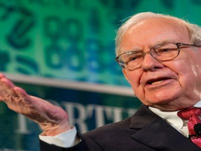 Warren Buffet | गुंतवणुक सल्लागारांपेक्षा माकडांच्या सल्ल्याने गुंतवणूक करेन | असं वॉरेन बफे का म्हणाले पहा