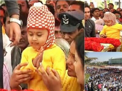 Funeral of squadron leader Ninad Mandavgane will be perform at nashik today and his 2 year baby manage to salute his holy soul