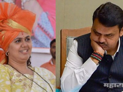 मुंडे भगिनी आणि समर्थकांमध्ये फडणवीसांविरोधात खदखद वाढली | पंकजा मुंडे दिल्लीला रवाना