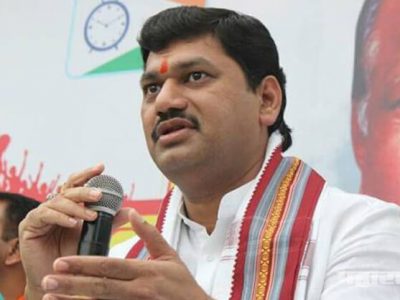 ९१ हजार कोटींच्या घोटाळ्यातील कंपनीवर फडणवीस सरकार मेहेरबान का? धनंजय मुंडेंचा सवाल
