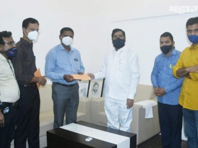 कोरोना आपत्तीत जीव गमावलेल्या पत्रकारांच्या कुटुंबियांना आर्थिक मदत
