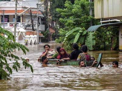 Heavy rain since few days in Kerala and whole life of common peoples is disturbed