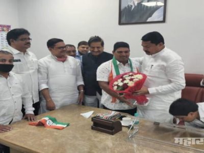 शिवसेना आ. वैभव नाईकांच्या कार्यपद्धतीला कंटाळून उपजिल्हा प्रमुख अभय शिरसाट काँग्रेसमध्ये