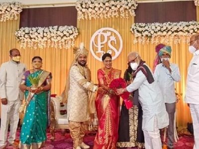 छगन भुजबळ यांची कोरोना चाचणी पॉझिटीव्ह | राष्ट्रवादी आमदाराच्या लग्नात पवारांसह हजेरी