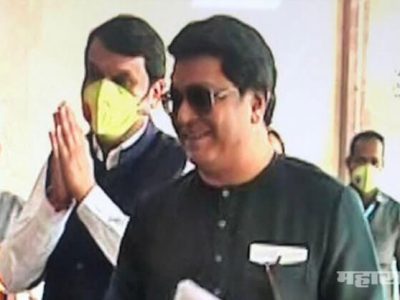 हसत हसत म्हणाले, सगळ्यांनी मास्क घातलाय, म्हणून मी मास्क घातलेला नाही