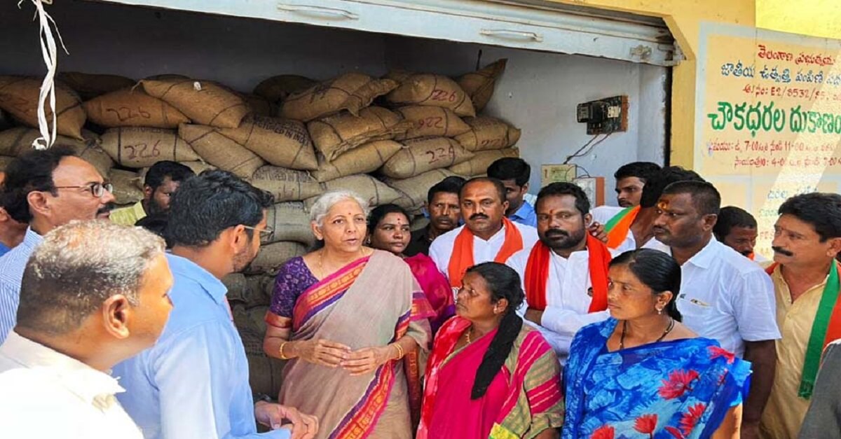 Modi Photo Not on The Government Ration Shop