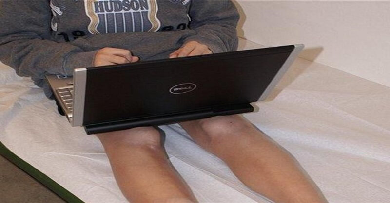 laptop on thigh health