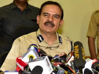 केस मागे घेण्यासाठी बिल्डरकडून 15 कोटीची खंडणी मागितली | परमबीर सिंह यांच्या विरोधात अजून एक FIR दाखल