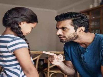 Parenting | पालकांनो मुलांना चांगल्या सवयी लावायच्या आहेत? | मग आधी स्वतःमध्ये हे बदल करा – नक्की वाचा