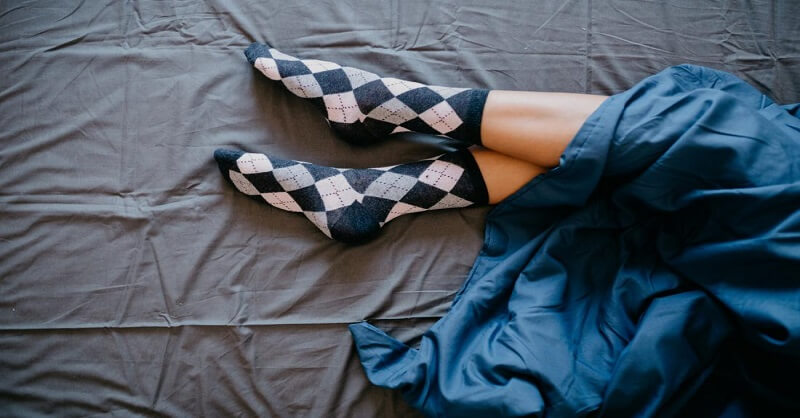 bad effects of wearing socks at night