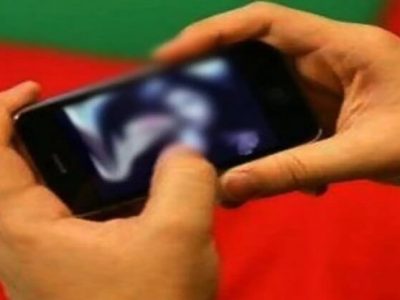 गुगल आणि फेसबुकवर पॉर्न व्हिडिओ पाहणाऱ्यांचा डेटा असा ट्रक केला जातो – नक्की माहिती घ्या
