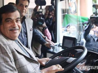 ड्रायव्हिंग लायसन्ससाठी शिक्षणाची अट रद्द, गडकरींचा निर्णय
